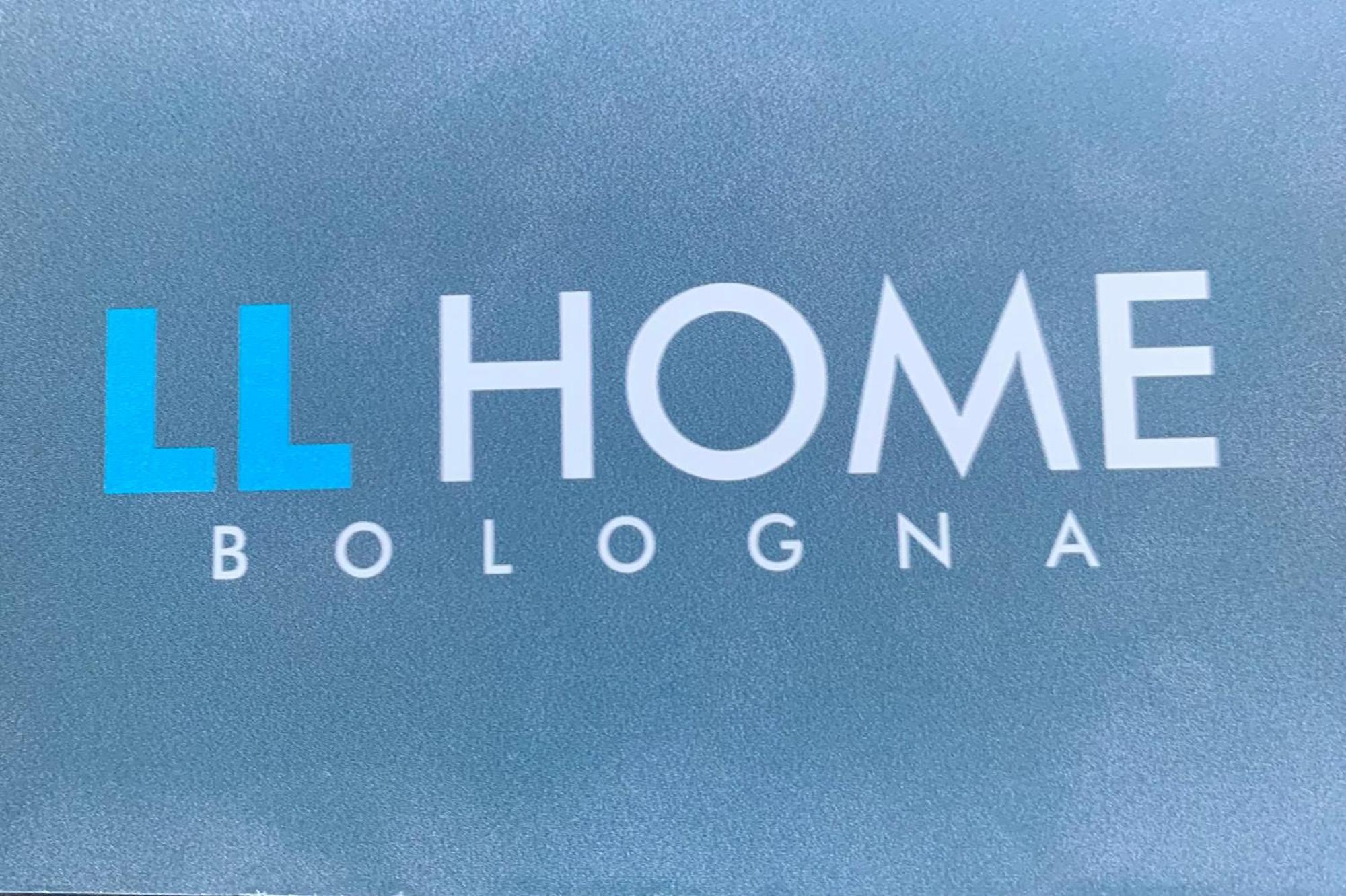 Llhome Bologna Elegante Monolocale Ristrutturato Con Posto Auto Coperto ภายนอก รูปภาพ